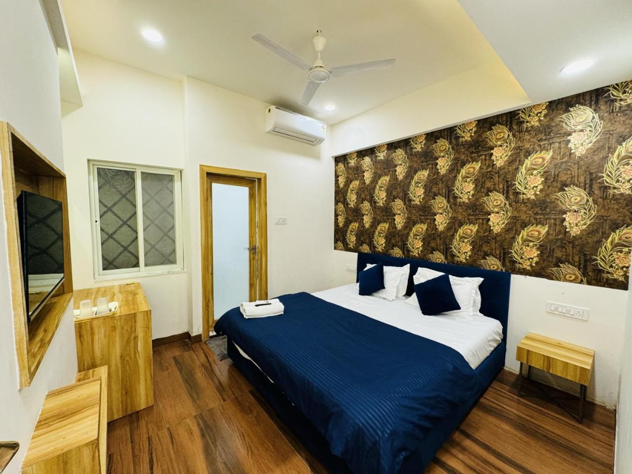 Hotel Shree Mahakal Krapa اوجاين المظهر الخارجي الصورة
