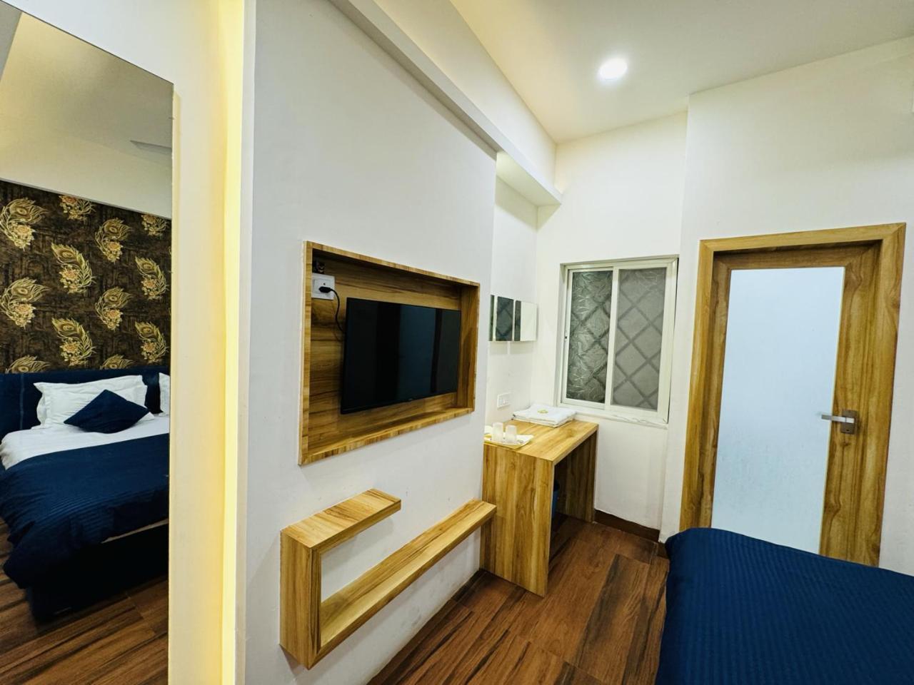 Hotel Shree Mahakal Krapa اوجاين المظهر الخارجي الصورة